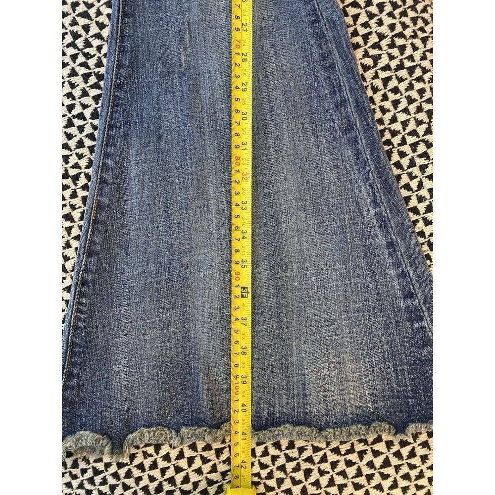 Pistola Ultra Flare Bell Bottom Frayed Hem Distressed Mid Rise Jeans Size 28 - Picture 11 of 12